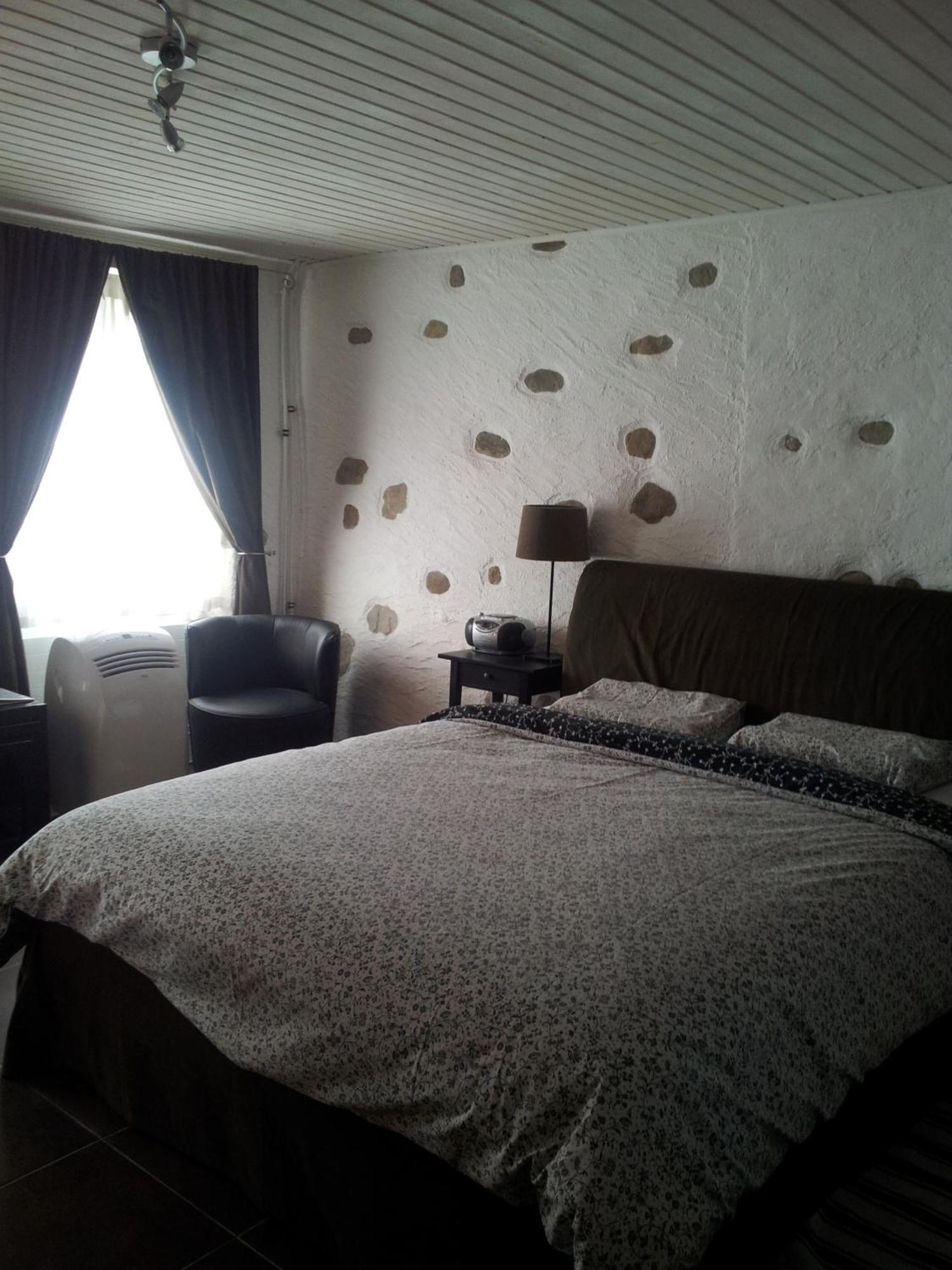 Au Coeur Du Vignoble Sur Bursins Bed & Breakfast Dış mekan fotoğraf