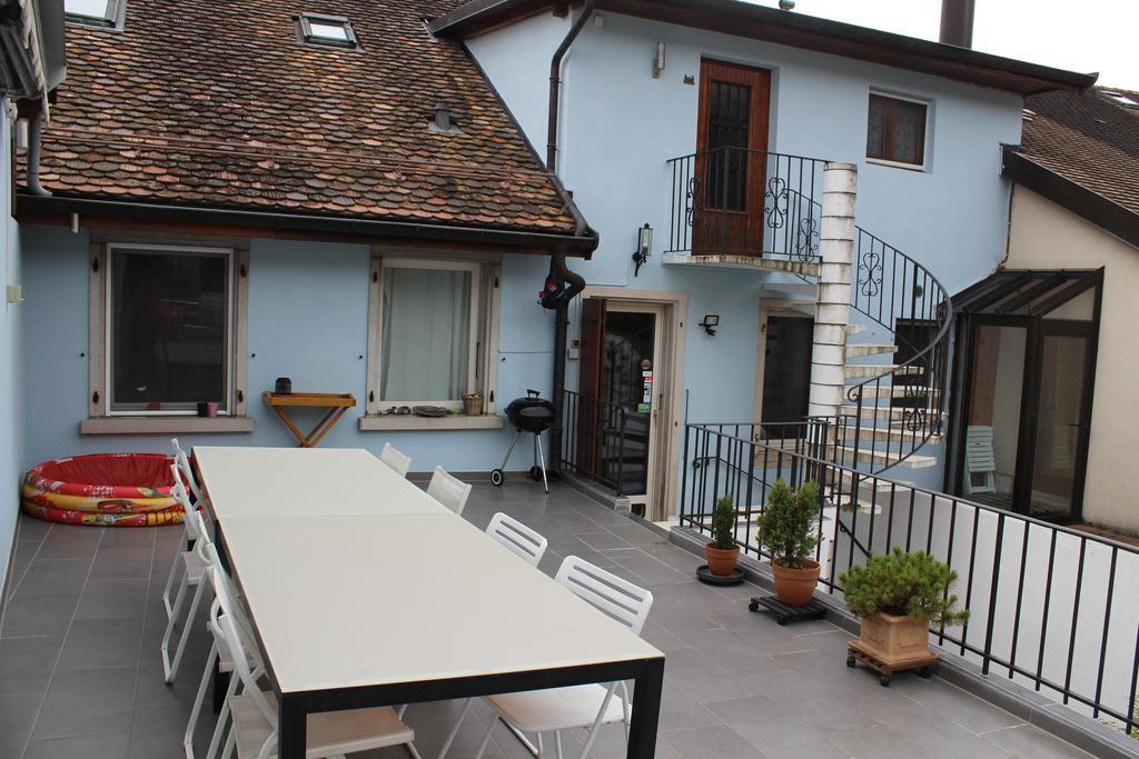 Au Coeur Du Vignoble Sur Bursins Bed & Breakfast Dış mekan fotoğraf